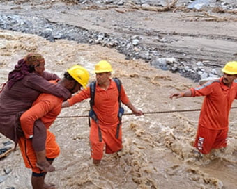 himachal cloud burst 38004034